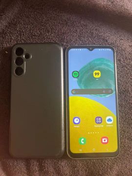 Samsung M14, 128gb, 4gb ram, usado