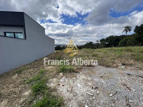 Lote 215,48m² Sierra Extrema MG REF: LOSI01