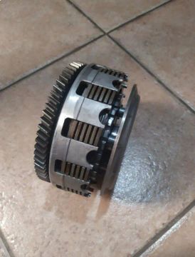 CAMPANA DA EMBREAGEM DA SAVAGE LS 650 SUZUKI 