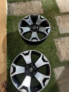 A venda duas Rodas aro 22! 