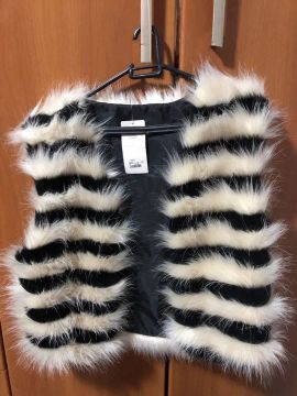 Colete de pelo, campos do jordão-zebrado (preto e branco) Novo/Com etiqueta