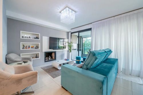 Apartamento no bairro Pedra Redonda