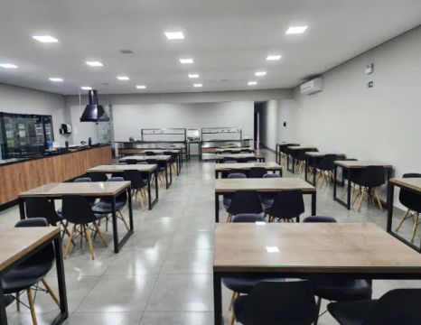 OPORTUNIDADE DE NEGÓCIO! VENDA DE RESTAURANTE EM LOCALIZAÇÃO PRIVILEGIADA EM MARINGÁ!