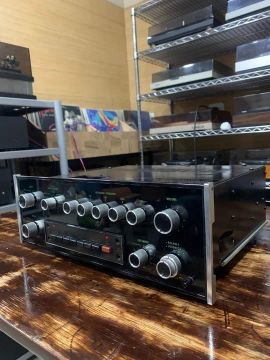 Pré Amplificador Mcintosh - Modelo C32