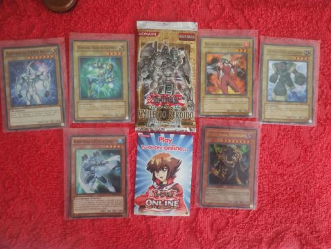 Cartas Yu-Gi-Oh! - Booster Millenium Perdido+ Cartas do Jaden (Yu Gi Oh GX)