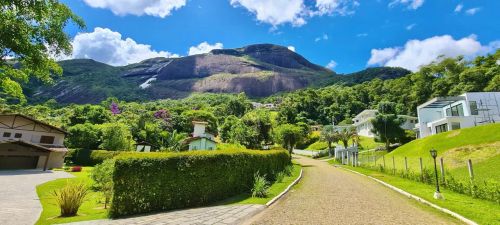 Terreno em Petrópolis condomínio Vale das Samambaias