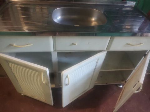Pia inox completa com gabinete...e estante de ferro