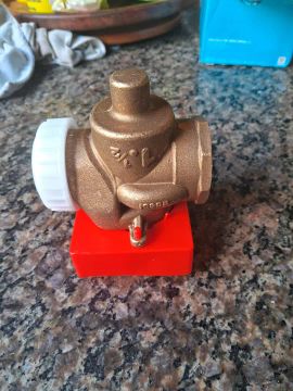 Valvula descarga base  1. 1/2"  Docol (NOVA)