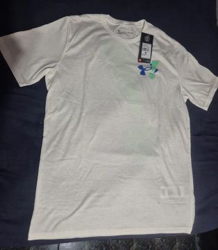 Camiseta Under Armour 