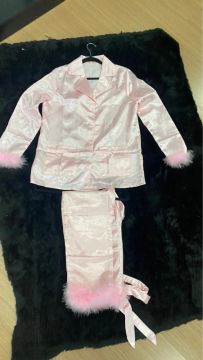 Pijama Terno Cetim Rosa tamanho G 