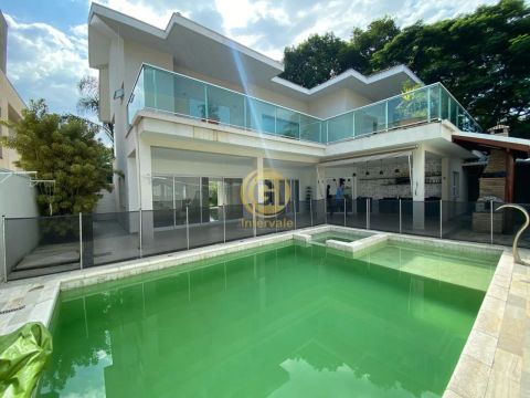 EXCELENTE CASA PARA LOCAÇÃO COM 5 SUÍTES EM CONDOMÍNIO NO VILLA BRANCA EM JACAREÍ/SP