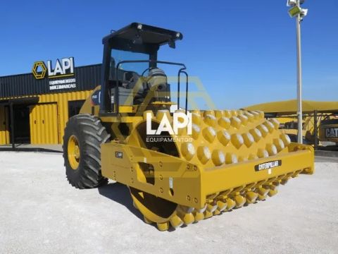 Rolo compactador Caterpillar CP533E 2008 revisado