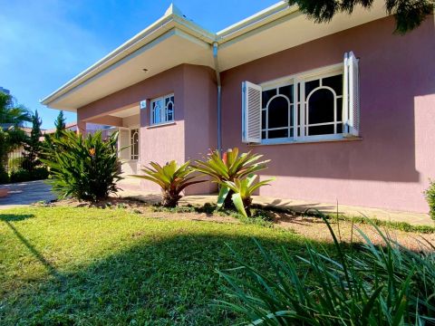 Casa de 248 m² no Centro de Sapiranga