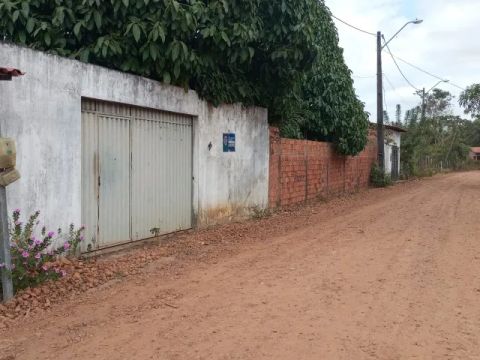 Excelente Casa com ponto comercial !!!