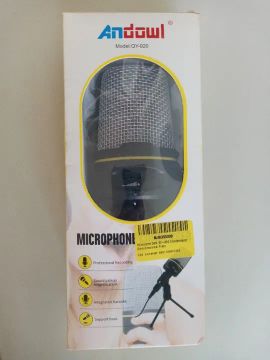 Microfone Andowl QY-920 Novo
