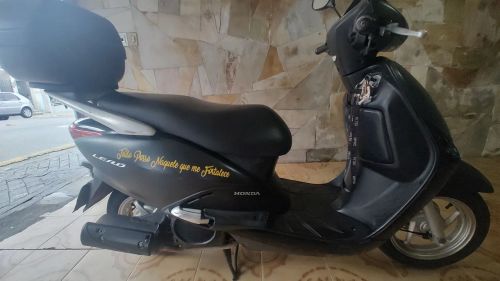 Honda Lead 110cc - 2013 - Preta Fosco