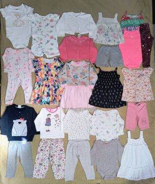 Lote de roupas de menina 1 ano - 24 peças (NÃO ACEITO OFERTAS) 