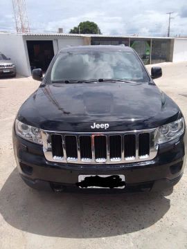 Jeep grand cherokee 2011 3.6 Laredo, gasolina