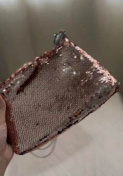 BOLSA SANTA LOLLA PAETÊ ROSA