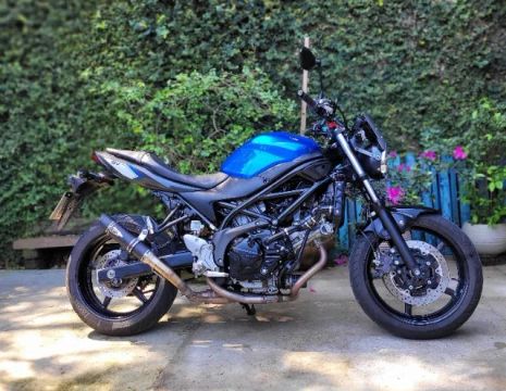 Suzuki SV650a 2018 perfeita com 28000.