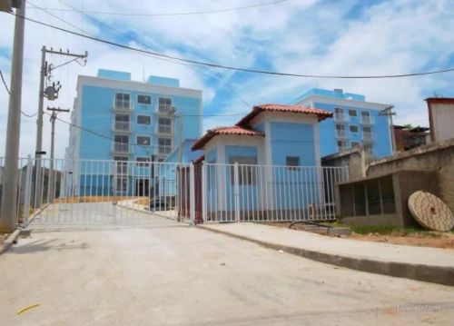 Alugo Apto Nova marica Life de 2 Quartos LINDO, colubande,rocha, são gonçalo