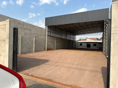 Barracão para venda