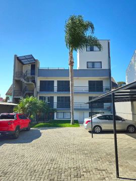 Aluga-se amplo apartamento direto com proprietário!