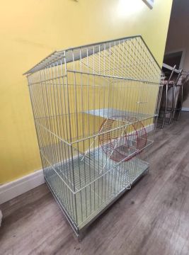 Gaiola para roedores com Roda