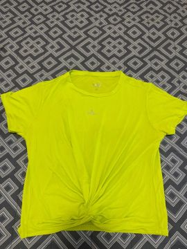 Camiseta feminina  lupo Sport verde neon