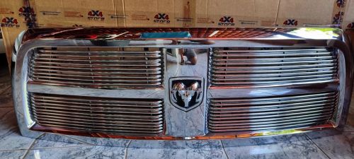 Grade frontal Dodge Ram 2500 Cromada