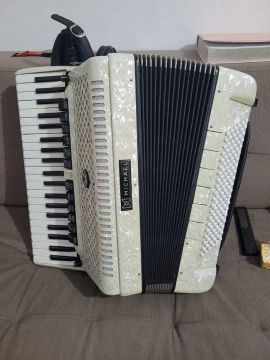 Acordeon em 4° de voz Michael Modelo Novo