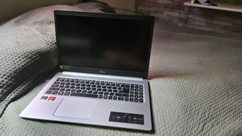 Notebook Acer  Ryzen 7 Novo na caixa 