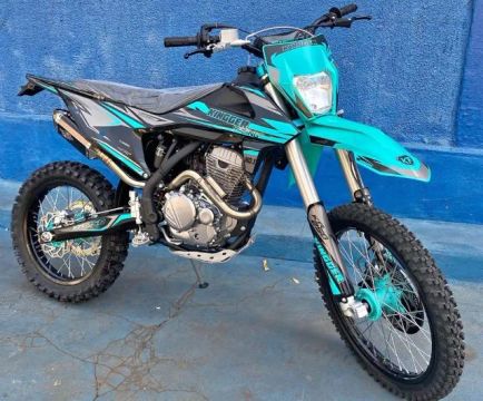 Motos KINGGER KR250 no Brasil