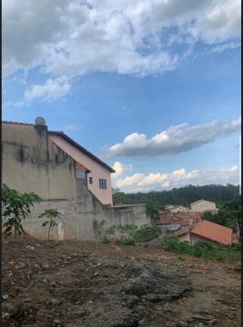 Imóvel para venda com 339 metros quadrados em Jardim Torrão de Ouro - São José dos Campos 