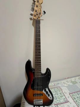 Contra Baixo Fender Squier Affinity Jazz Bass
