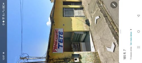 Vende-se uma casa bem localizado em frente a distribuidora Viana no Alvorada 1.