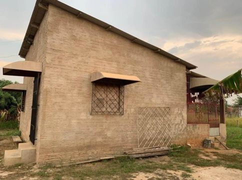 VENDO CASA 