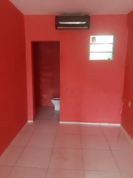 Aluga-se ponto comercial 