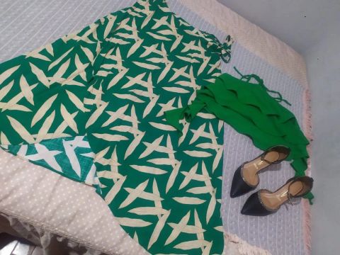 Conjunto saia e blusa