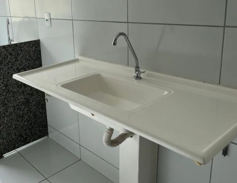Pia para cozinha em ótimo estado
