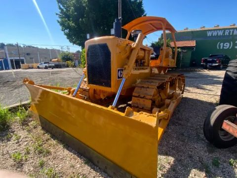 Trator Caterpillar D6C