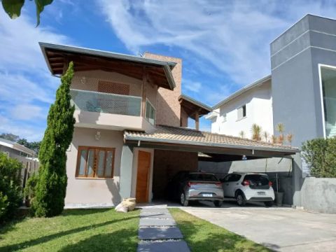 LINDA CASA REFORMADA - IBIARAM 1 - Estuda PERMUTA