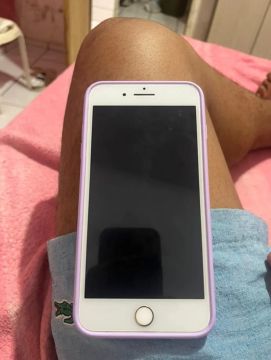 iPhone 8 Plus - 256GB - Dourado