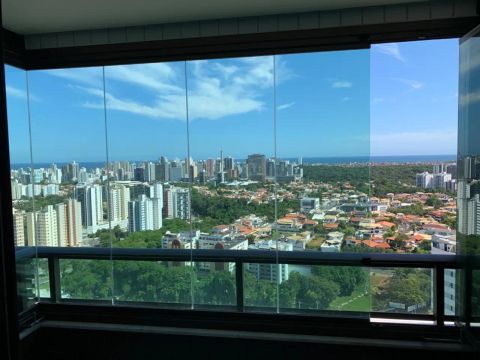 2 quartos, andar alto, varanda e vista mar, 2 vagas