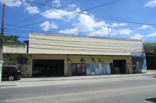 Ponto comercial/Loja/Box para aluguel tem 2100 metros