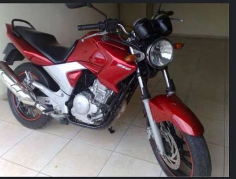 Motos YAMAHA FAZER 2006 no Brasil