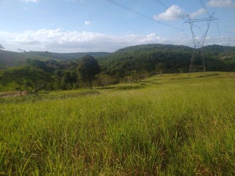 Fazenda em Dias Dávila -Ba