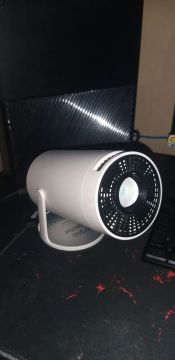 Projetor Portátil Y300 Vector
