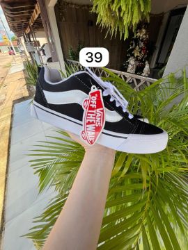 Tênis Vans Off The Wall Preto