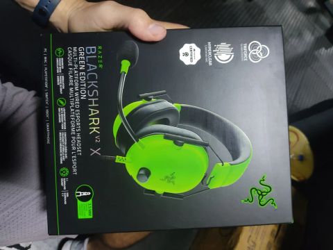 Razer Blackshark V2 X Green Edition Headset para PC, PS5, Xbox, Switch e Mobile
